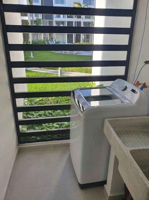 Departamento De Lujo En Manzanillo, Planta Baja Frente A La Alberca Apartment Exterior foto